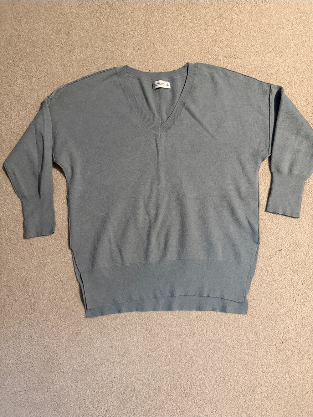 Abercrombie & Fitch Women's V-Neck Sweater - Dusty Blue
